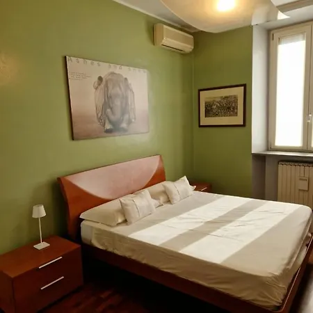 Cozy Flat Mins Walk To Navigli And Metro Porta Genova Apartment Milan Exterior photo